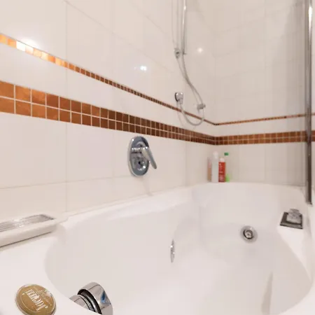 Riva Di Reno - Historical Center Bolonia