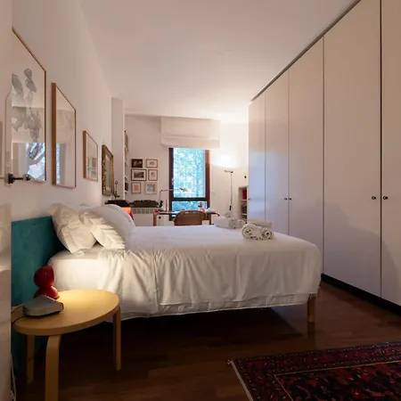 Riva Di Reno - Historical Center Болонья