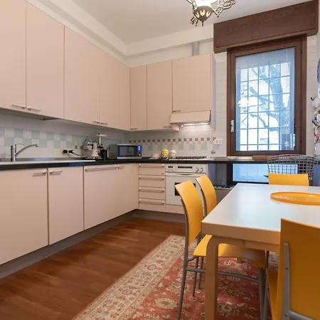 Riva Di Reno - Historical Center * Bolonia