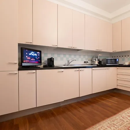 Apartment Riva Di Reno - Historical Center