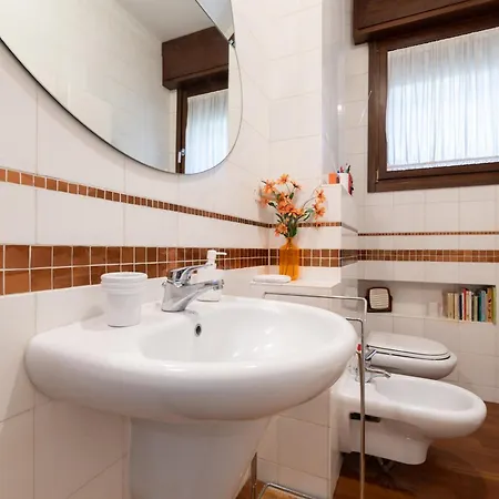 Apartamento Riva Di Reno - Historical Center *