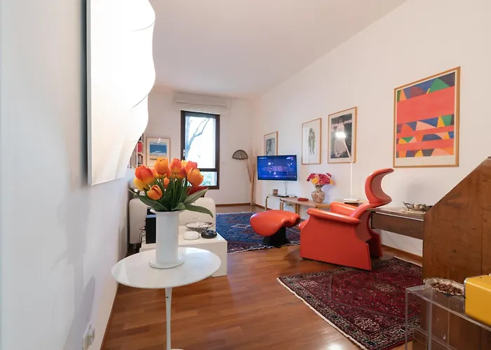 Riva Di Reno - Historical Center Apartment