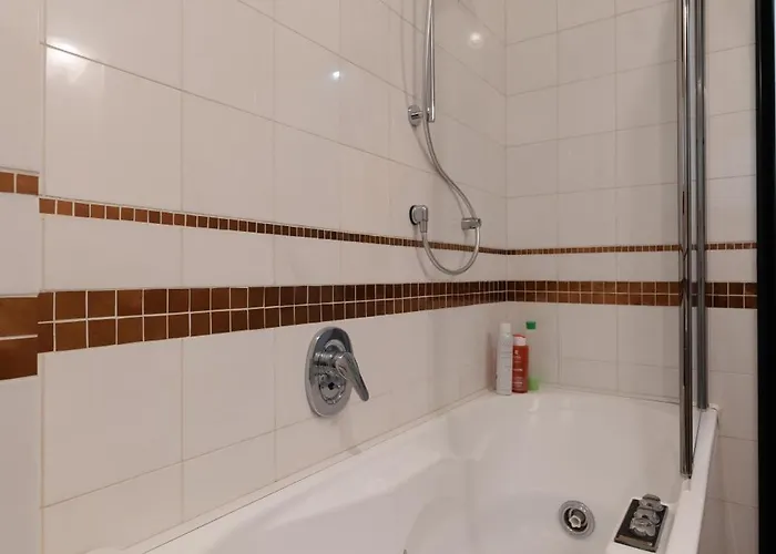 Riva Di Reno - Historical Center Bolonha