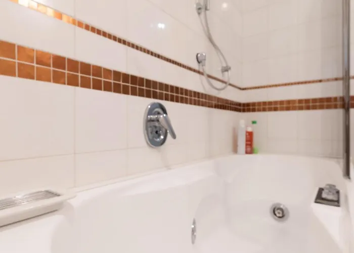 Riva Di Reno - Historical Center Bologna