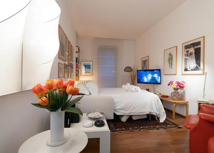 Riva Di Reno - Historical Center *